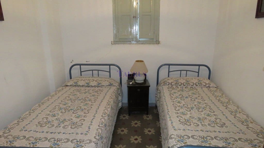 10 bedroom Townhouse for sale in Competa - € 210,000 (Ref: 4961713)