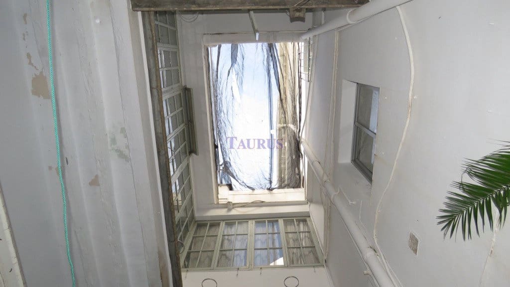 10 bedroom Townhouse for sale in Competa - € 210,000 (Ref: 4961713)