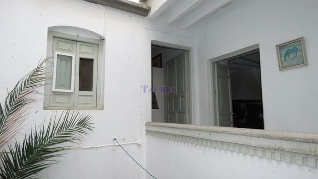 10 bedroom Townhouse for sale in Cómpeta - € 210,000 (Ref: 4961713)
