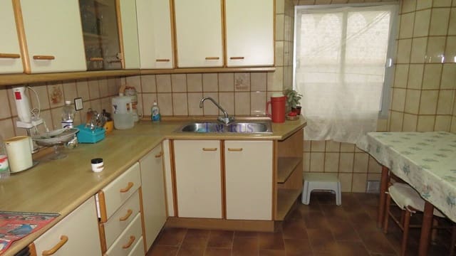 10 bedroom Townhouse for sale in Cómpeta - € 210,000 (Ref: 4961713)