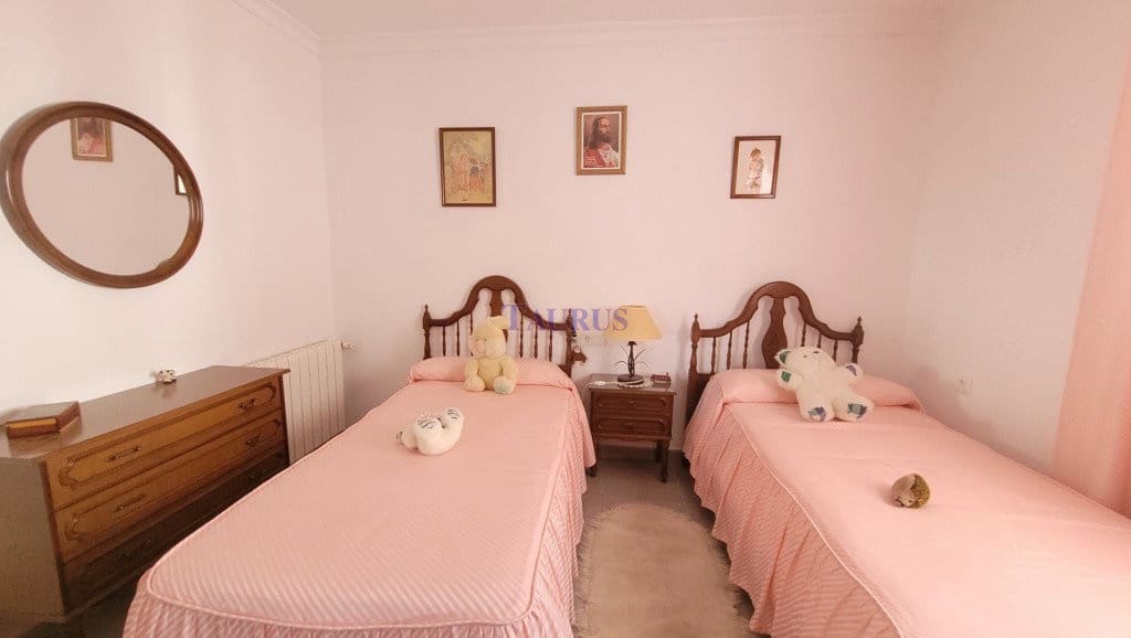 3 bedroom Townhouse for sale in Competa with pool garage - € 395,000 (Ref: 5061895)