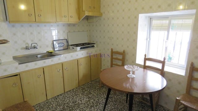 4 sovrum Hus till salu i Canillas de Albaida med pool - 107 000 € (Ref: 5080948)