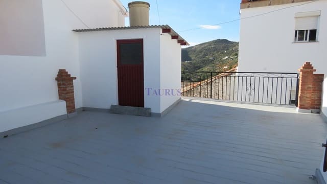 4 bedroom Townhouse for sale in Canillas de Albaida - € 107,000 (Ref: 5080948)