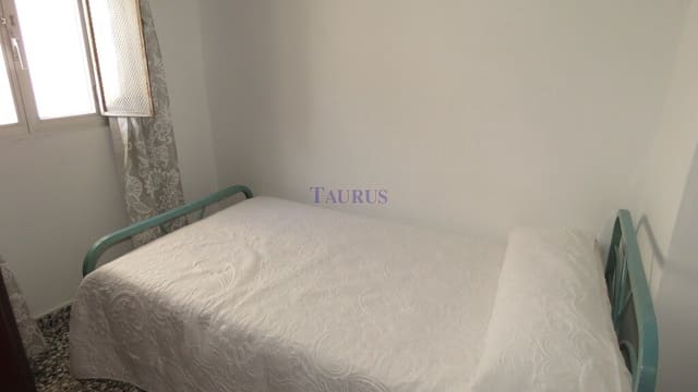 4 bedroom Townhouse for sale in Canillas de Albaida - € 107,000 (Ref: 5080948)