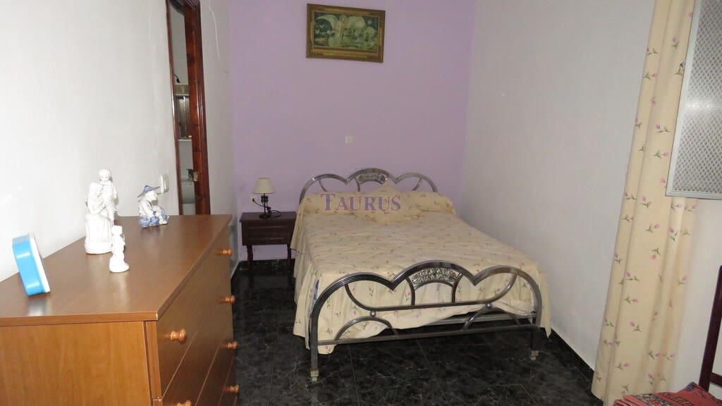 4 makuuhuone Omakotitalo myytävänä paikassa Canillas de Albaida - 107 000 € (Ref: 5080948)