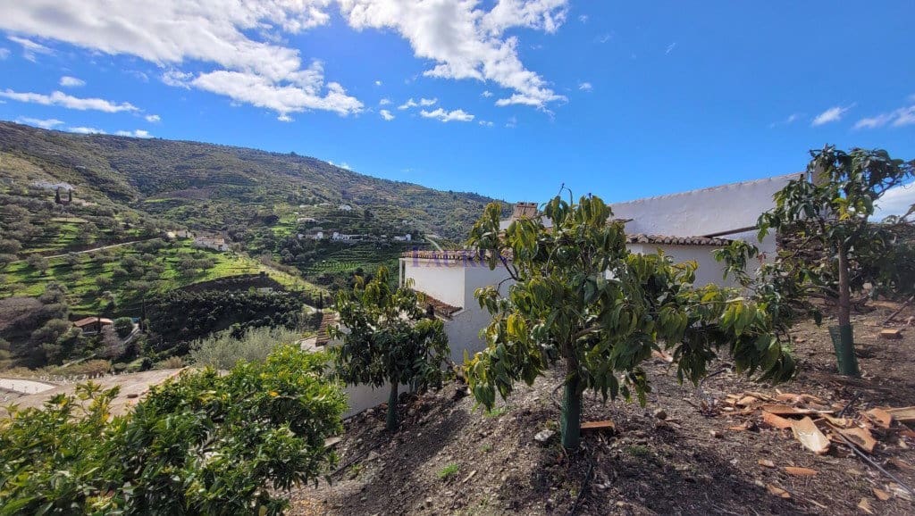 Finca/Casa Rural de 2 habitaciones en Cómpeta en venta - 262.500 € (Ref: 7473504)