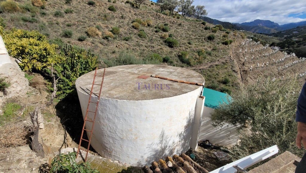 Finca/Casa Rural de 2 habitaciones en Cómpeta en venta - 262.500 € (Ref: 7473504)
