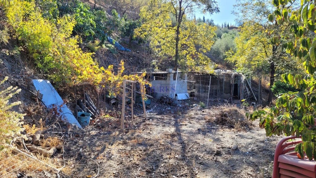 3 sypialnia Willa na sprzedaż w Torrox z basenem garażem - 394 000 € (Ref: 7473522)