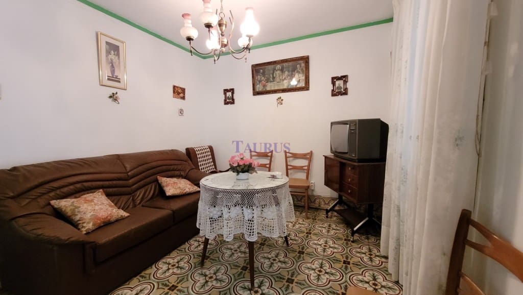 3 soveværelse Byhus til salg i Competa - € 99.000 (Ref: 7473544)