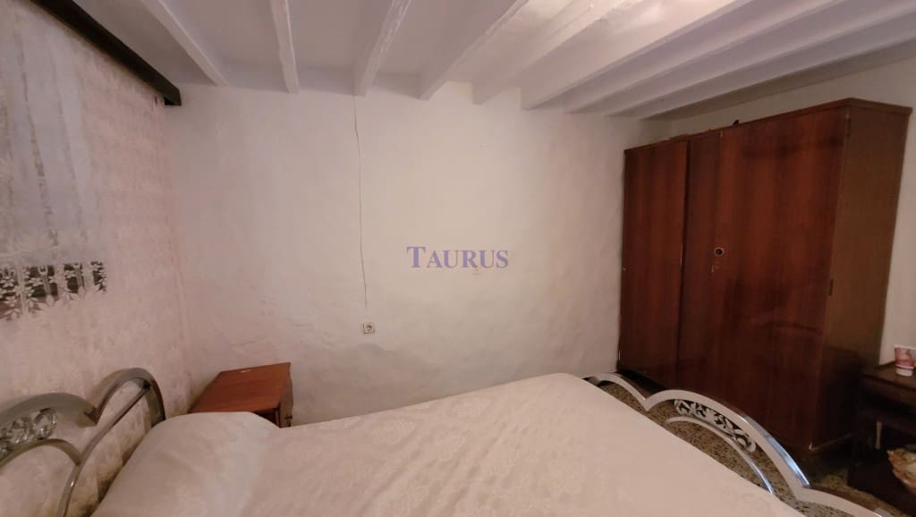 3 soveværelse Byhus til salg i Competa - € 80.000 (Ref: 7473560)