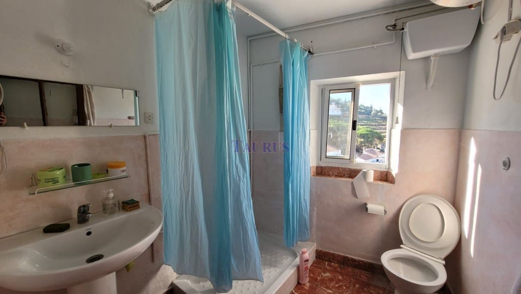 3 soveværelse Byhus til salg i Competa - € 80.000 (Ref: 7473560)