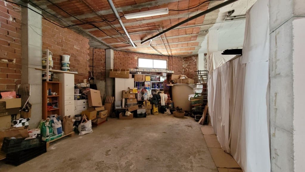 4 soveværelse Byhus til salg i Competa med swimmingpool garage - € 649.000 (Ref: 7473575)