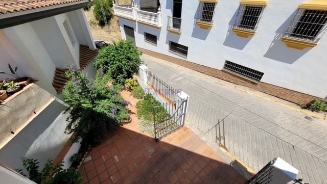 4 sypialnia Dom na sprzedaż w Cómpeta z basenem garażem - 649 000 € (Ref: 7473575)