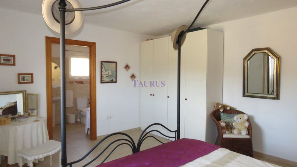 4 soveværelse Villa til salg i Canillas de Aceituno - € 449.000 (Ref: 7473583)