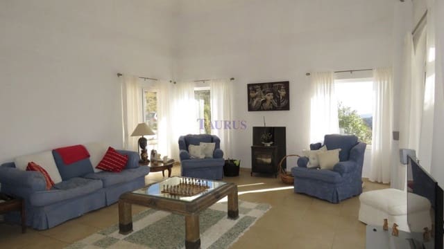 4 soveværelse Villa til salg i Canillas de Aceituno med swimmingpool garage - € 449.000 (Ref: 7473583)