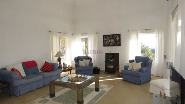 4 Zimmer Villa zu verkaufen in Canillas de Aceituno - 449.000 € (Ref: 7473583)