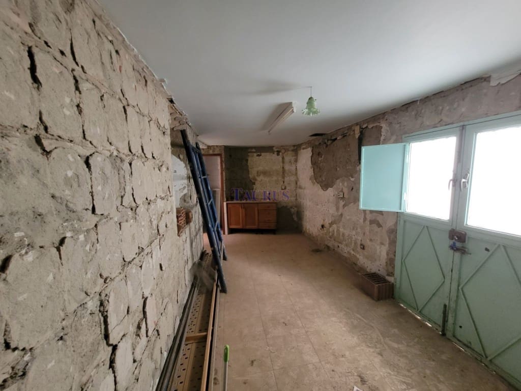7 sypialnia Dom na sprzedaż w Competa - 194 000 € (Ref: 7473587)