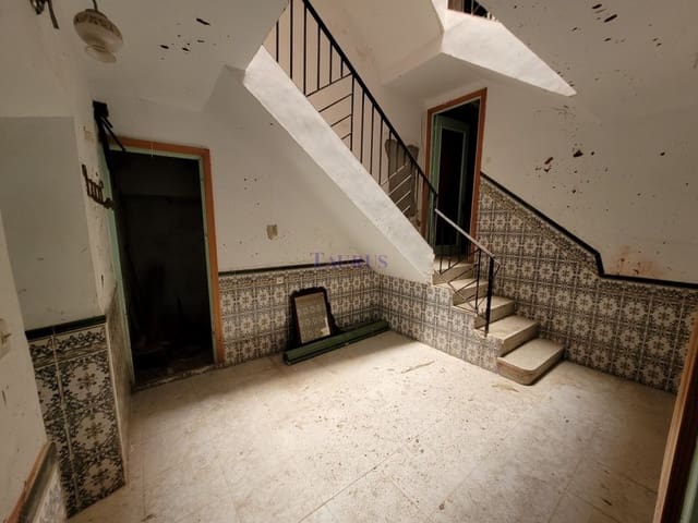 Casa de 7 habitaciones en Cómpeta en venta - 194.000 € (Ref: 7473587)