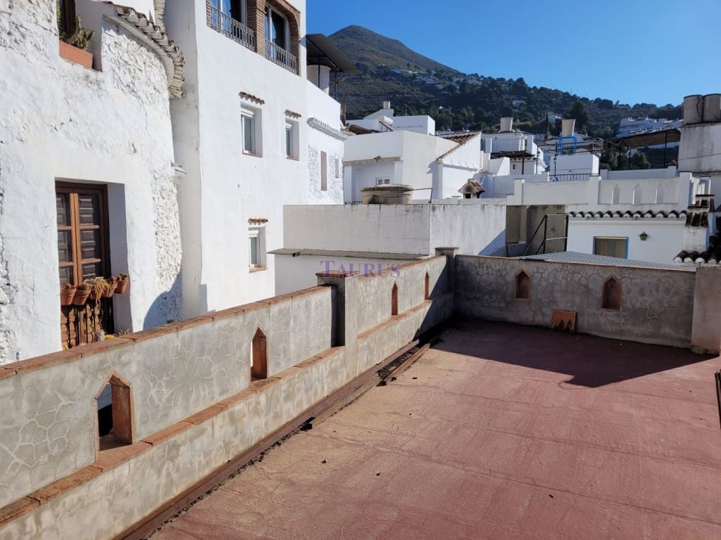 7 sypialnia Dom na sprzedaż w Competa - 194 000 € (Ref: 7473587)