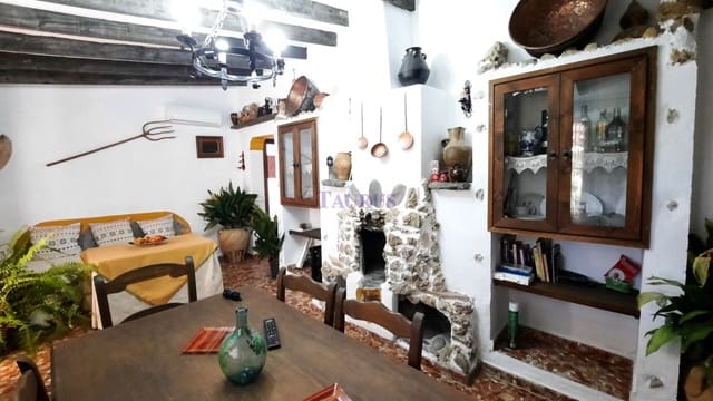 3 soverom Villa til salgs i Sedella med svømmebasseng - € 225 000 (Ref: 7473598)