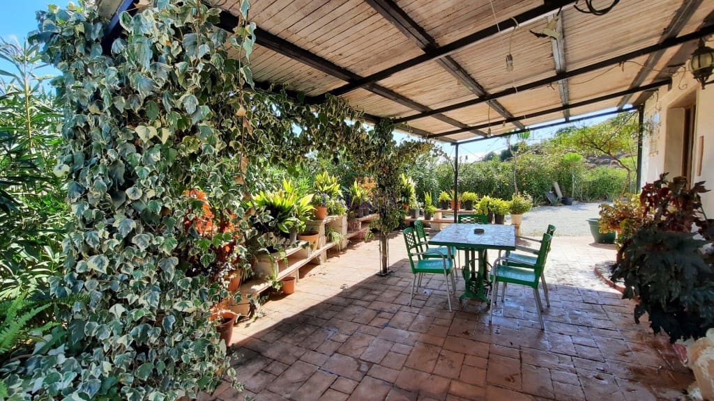 3 soveværelse Villa til salg i Sedella med swimmingpool - € 225.000 (Ref: 7473598)