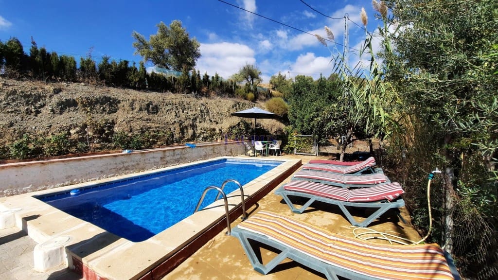 3 soveværelse Villa til salg i Sedella med swimmingpool - € 225.000 (Ref: 7473598)