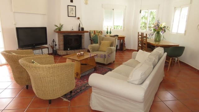 5 sypialnia Willa na sprzedaż w Cómpeta z basenem - 399 950 € (Ref: 7473599)