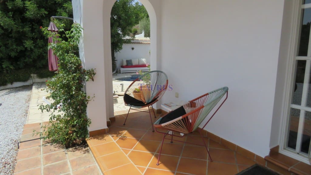 5 soveværelse Villa til salg i Competa med swimmingpool - € 399.950 (Ref: 7473599)