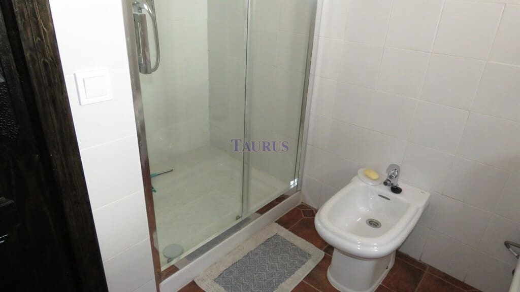 5 bedroom Villa for sale in Competa with pool - € 399,950 (Ref: 7473599)