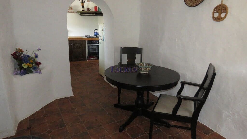 5 bedroom Villa for sale in Competa with pool - € 399,950 (Ref: 7473599)