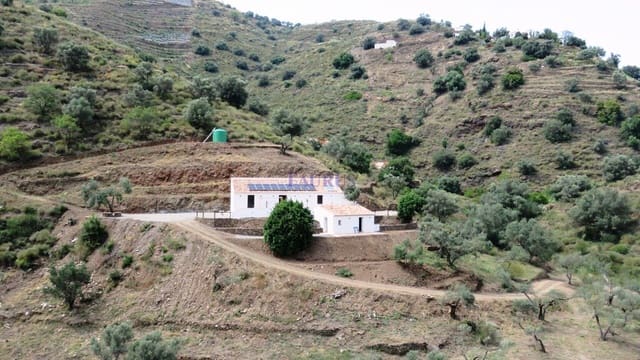 2 Zimmer Finca/Landgut zu verkaufen in Cómpeta - 190.000 € (Ref: 7473608)