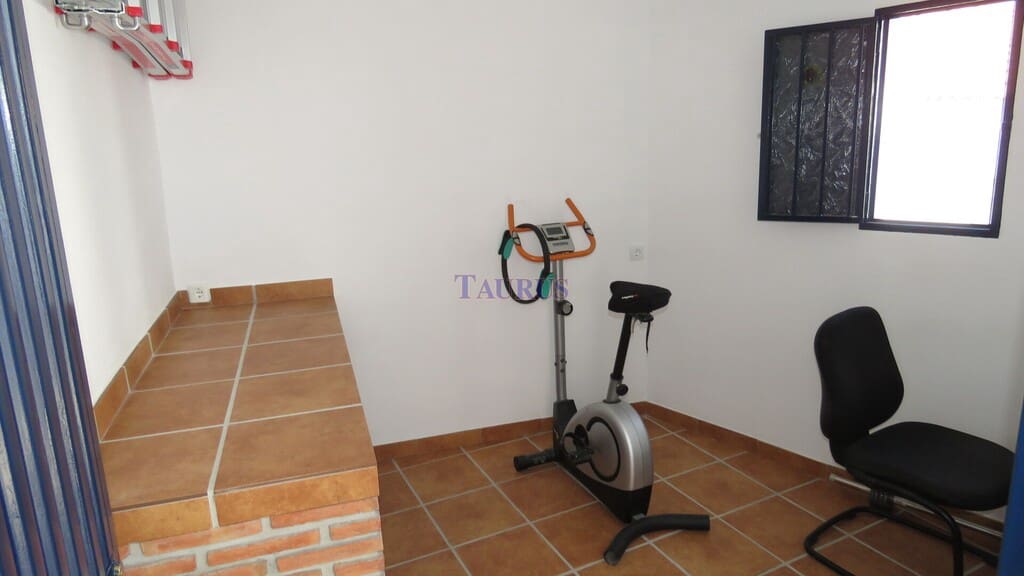 2 quarto Casa em Banda para venda em Canillas de Albaida - 145 000 € (Ref: 7473615)