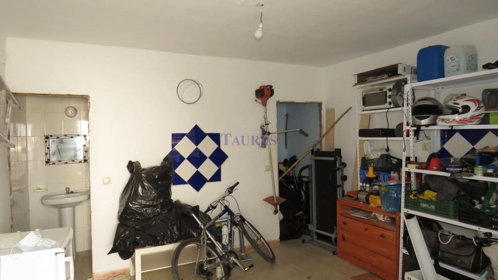 3 soveværelse Byhus til salg i Competa - € 145.000 (Ref: 7473616)