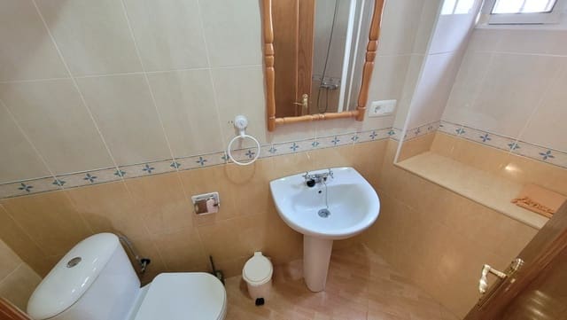 2 bedroom Apartment for sale in Cómpeta - € 66,000 (Ref: 7473617)