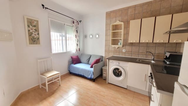 2 bedroom Apartment for sale in Cómpeta - € 66,000 (Ref: 7473617)