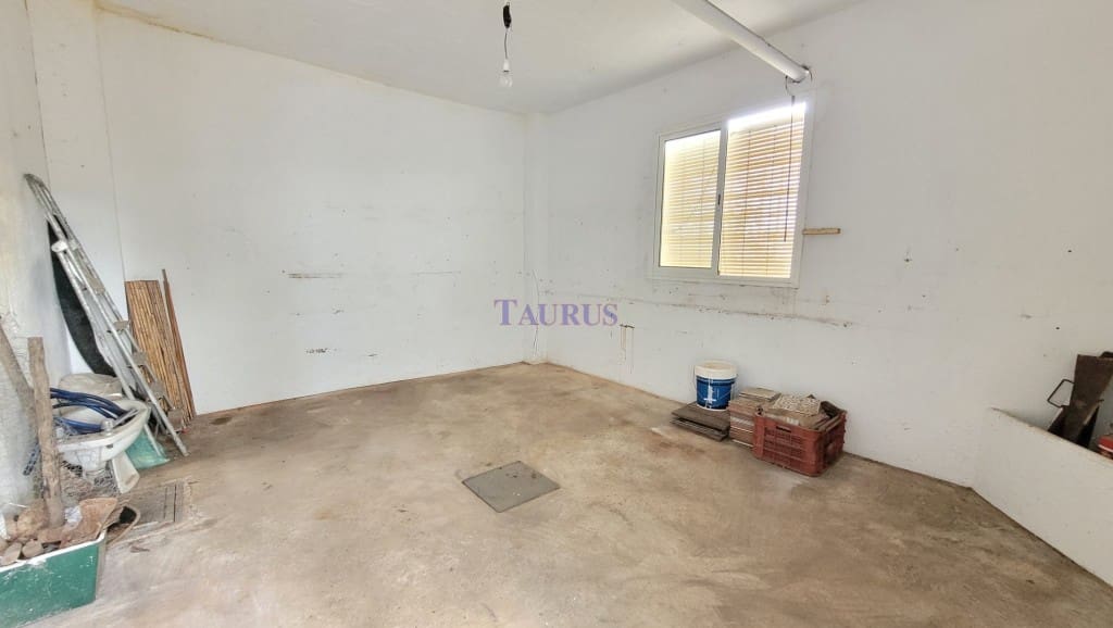 2 soverom Villa til salgs i Sayalonga - € 235 000 (Ref: 7551555)