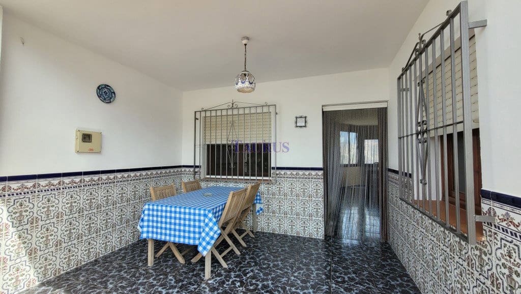 2 bedroom Villa for sale in Sayalonga with pool - € 235,000 (Ref: 7551555)