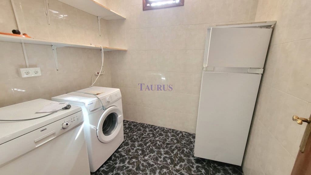 2 bedroom Villa for sale in Sayalonga with pool - € 235,000 (Ref: 7551555)
