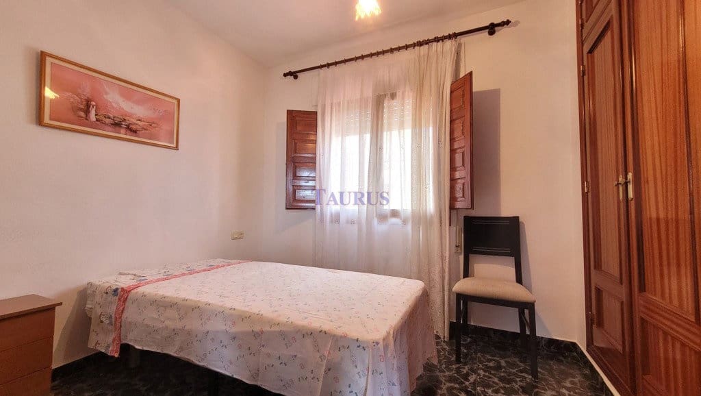 2 bedroom Villa for sale in Sayalonga with pool - € 235,000 (Ref: 7551555)