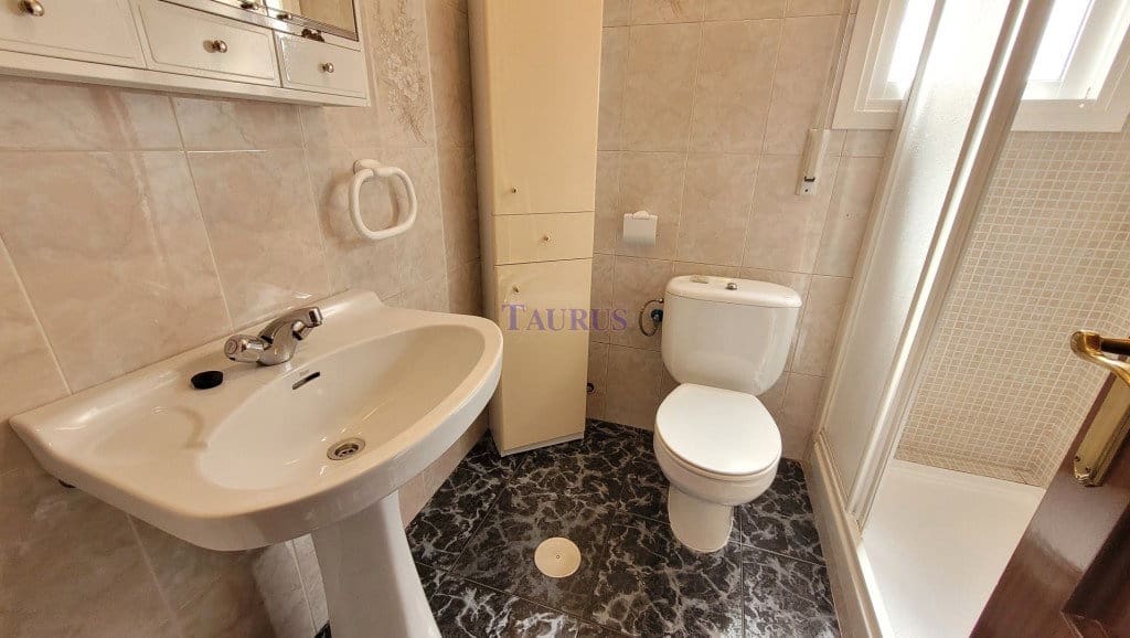 2 bedroom Villa for sale in Sayalonga with pool - € 235,000 (Ref: 7551555)