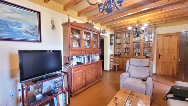 4 sovrum Villa till salu i Canillas de Albaida med pool garage - 390 000 € (Ref: 7602640)