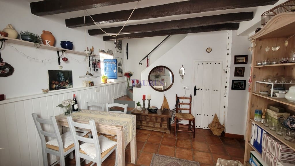 2 soveværelse Byhus til salg i Canillas de Albaida - € 129.000 (Ref: 7731491)