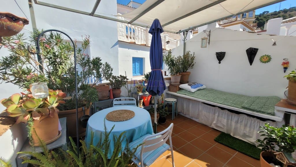 2 soveværelse Byhus til salg i Canillas de Albaida - € 129.000 (Ref: 7731491)