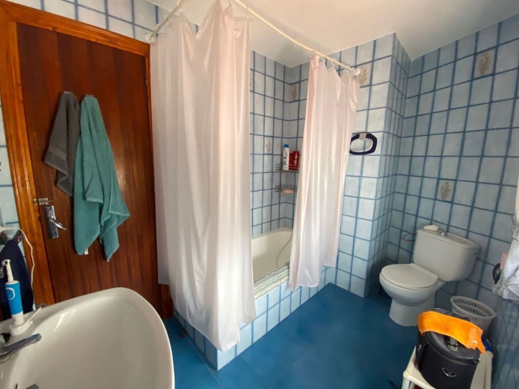 3 soverom Hus til salgs i Canillas de Albaida med garasje - € 130 000 (Ref: 7738985)