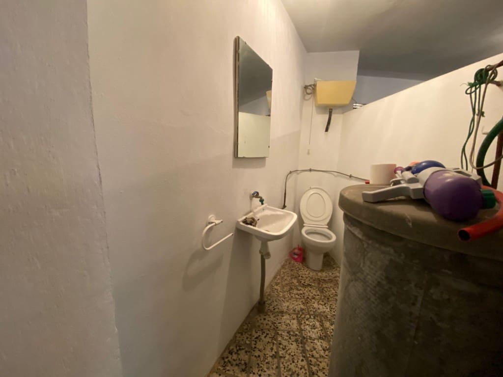 3 soverom Hus til salgs i Canillas de Albaida med garasje - € 130 000 (Ref: 7738985)