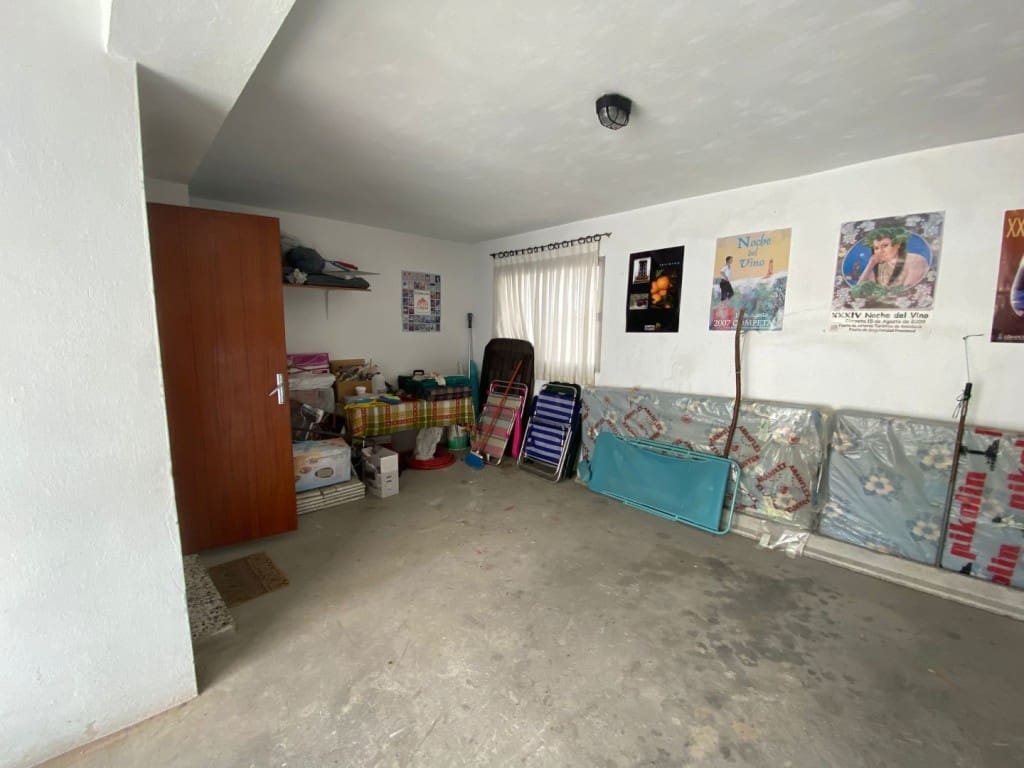 3 soverom Hus til salgs i Canillas de Albaida med garasje - € 130 000 (Ref: 7738985)