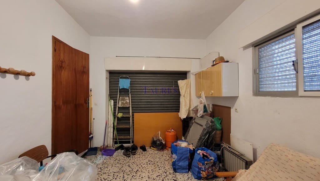 3 soveværelse Byhus til salg i Canillas de Albaida med garage - € 108.000 (Ref: 7743165)