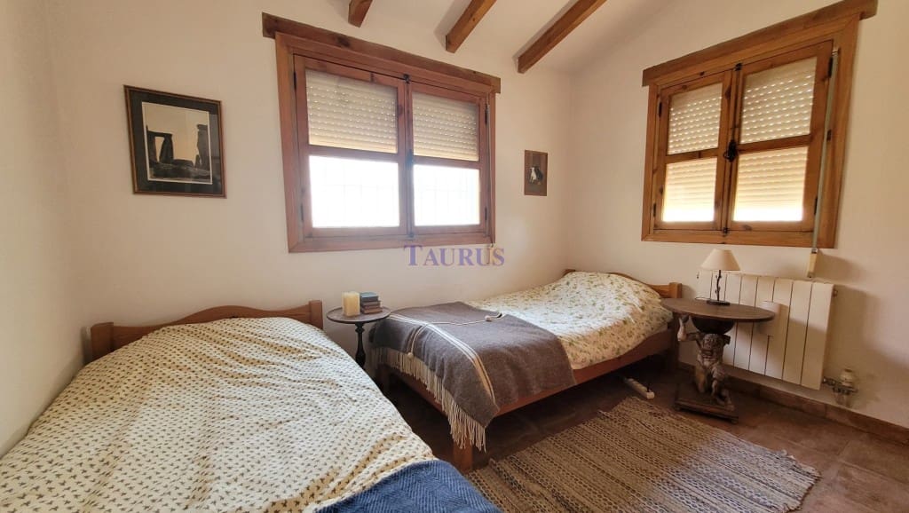 3 soveværelse Villa til salg i Sedella med swimmingpool - € 398.000 (Ref: 7770216)