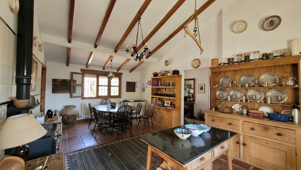 3 soveværelse Villa til salg i Sedella med swimmingpool - € 398.000 (Ref: 7770216)