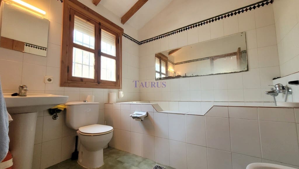 3 soveværelse Villa til salg i Sedella med swimmingpool - € 398.000 (Ref: 7770216)